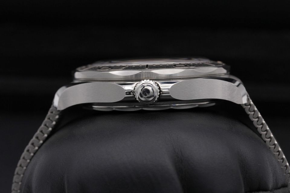 Omega Seamaster Diver 300m 210.30.42.20.06.002 Image 3